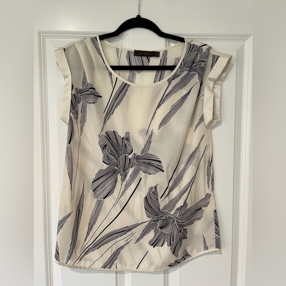 The Limited Floral Blouse Size XS